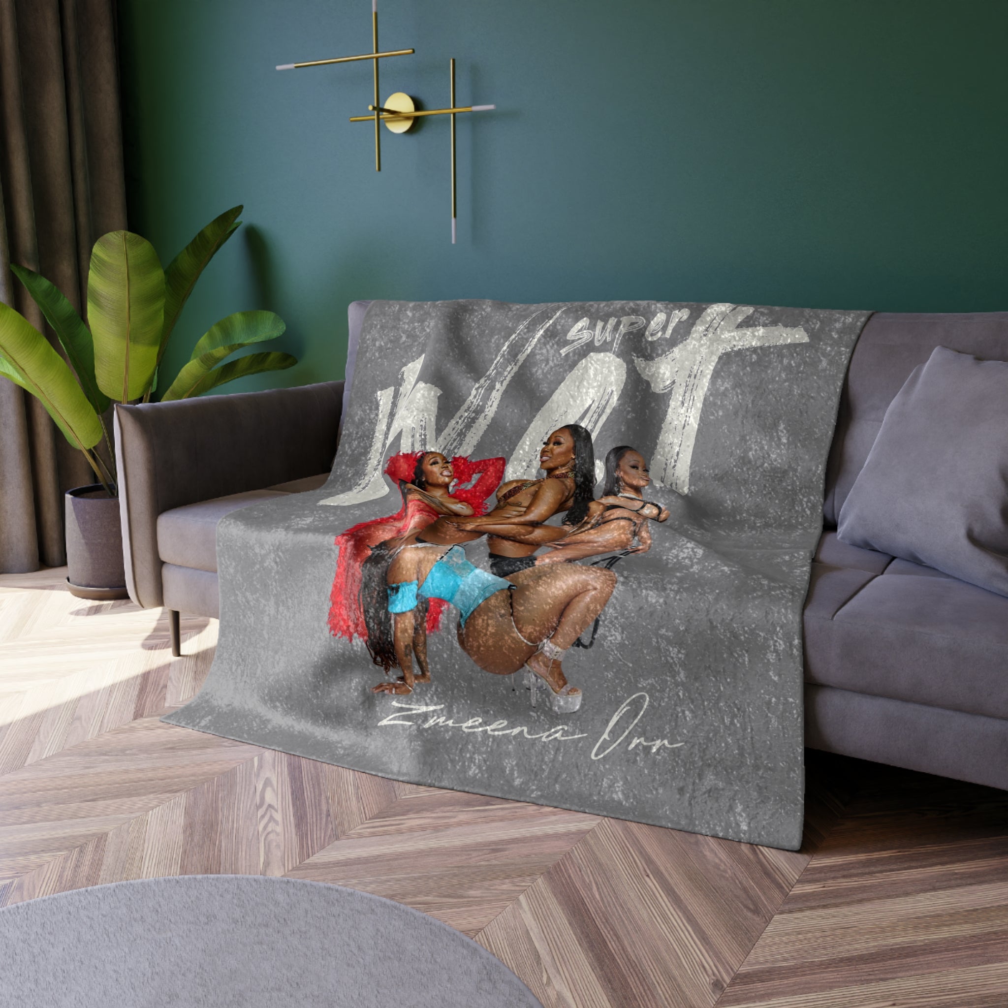 ZEE Crushed Velvet Blanket — 'Super WET' Bikini Pin-Up Design